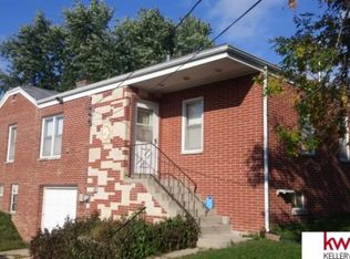 6945 Bedford Ave, Omaha, NE 68104