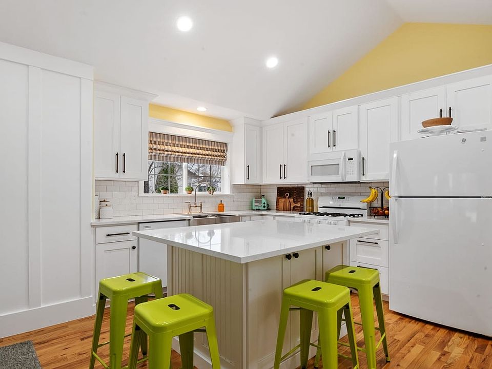 1803 E River Bottom Rd, Springville, UT 84663 Zillow