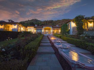 700 E Mountain Dr, Santa Barbara, CA 93108