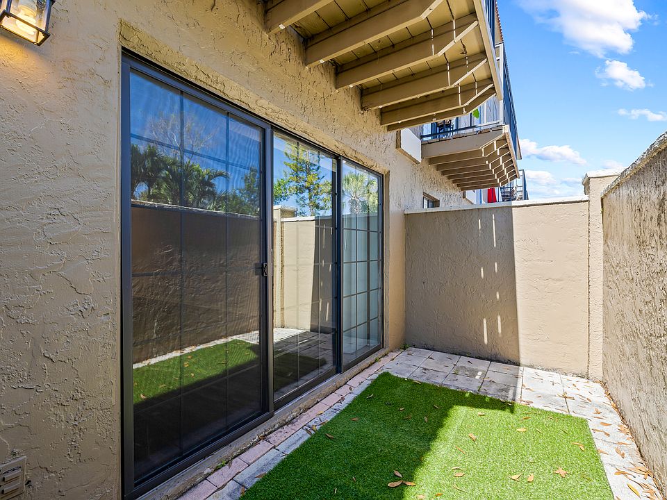 1st image of 210 S Habana Ave #210I