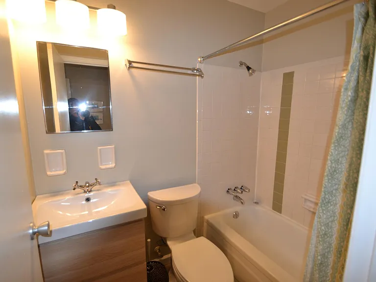 4815 Reading Rd #27 — Photo 14