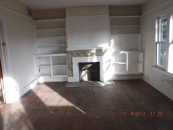 2nd image of 501 N Boundary Ave