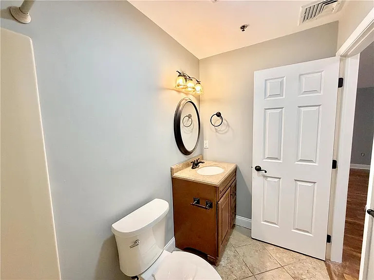 401 Canal Park — Photo 15