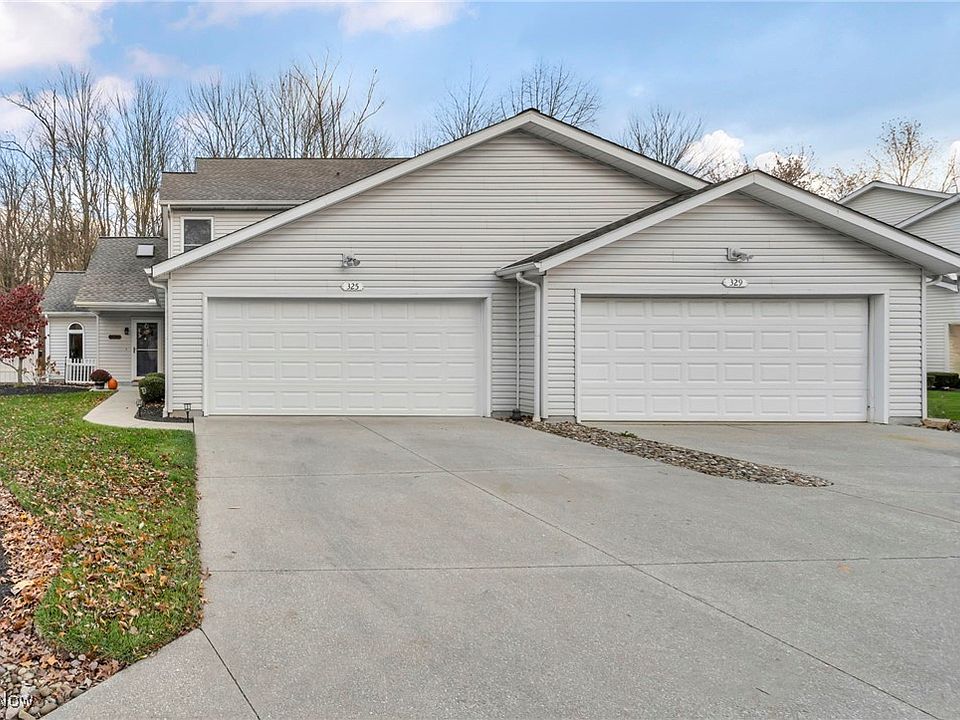 1st image of 325 Westberry Cir #325
