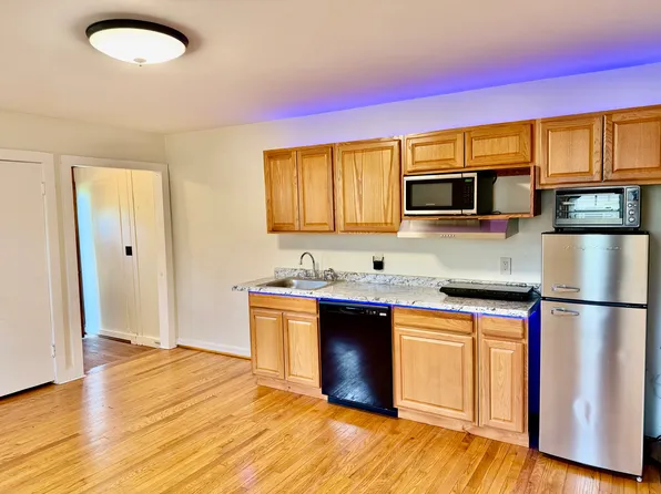 4 Hillside Ave #1, Goldens Bridge, NY 10526
