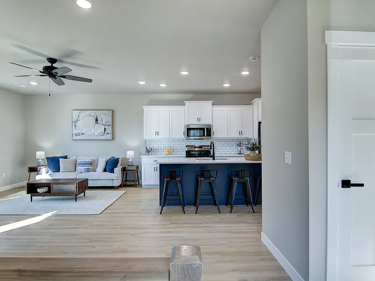 2529 Otter Tail Way — Photo 10