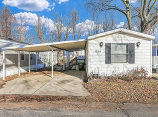 1708 Wilson Rd, Urbana, IL 61802