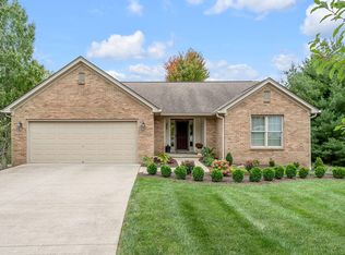 252 Shaw Ct, Versailles, KY 40383