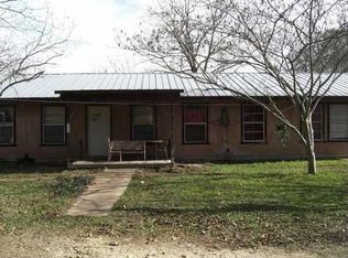 109 Russell St, Liberty Hill, TX 78642