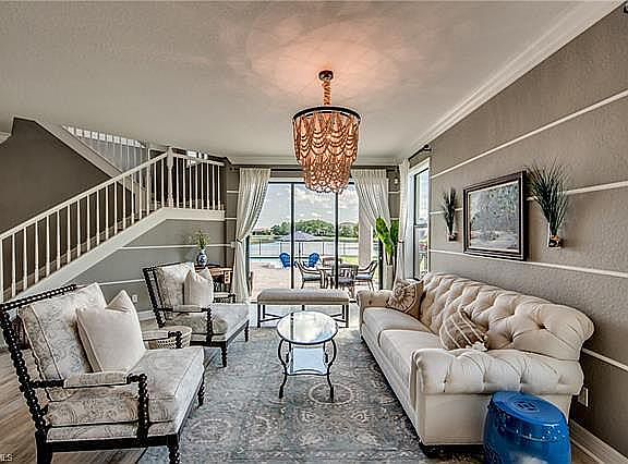 2nd image of 10270 Smokebush Ct