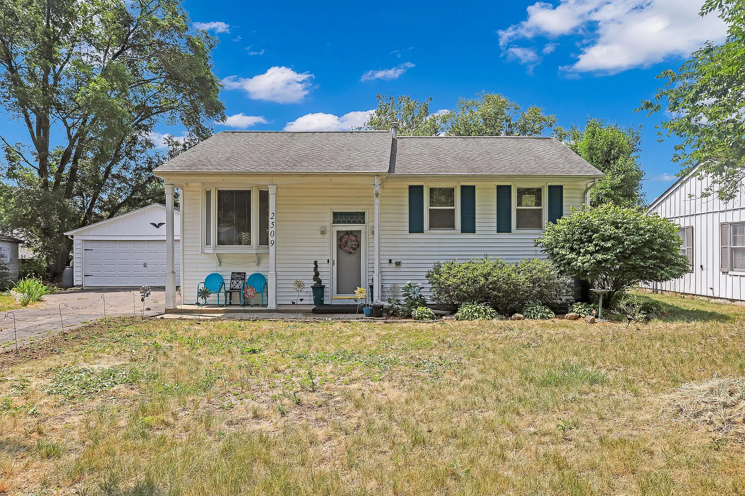 2509 Alton Dr photo 1