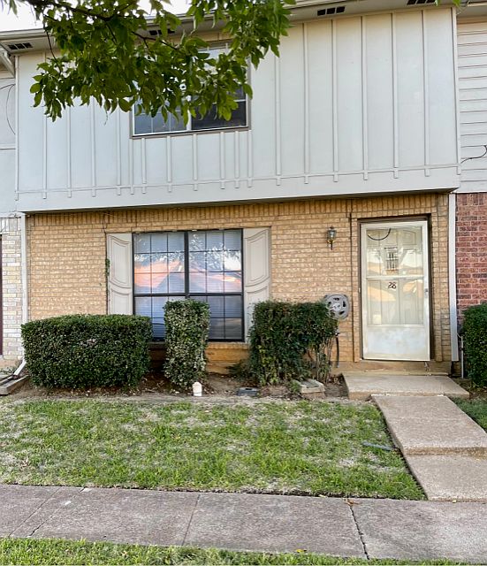 1st image of 28 W Creek Ln #28
