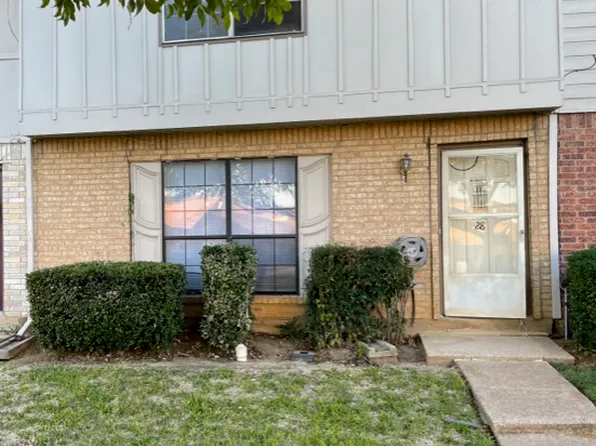 28 W Creek Ln #28, Grand Prairie, TX 75052