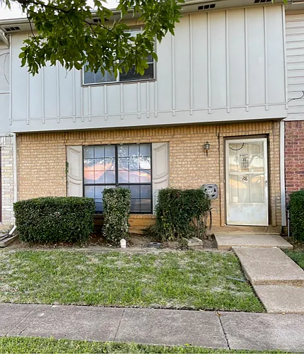 28 W Creek Ln #28 Photo 1