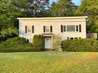 62 Laurel Hill Dr #1, South Burlington, VT 05403