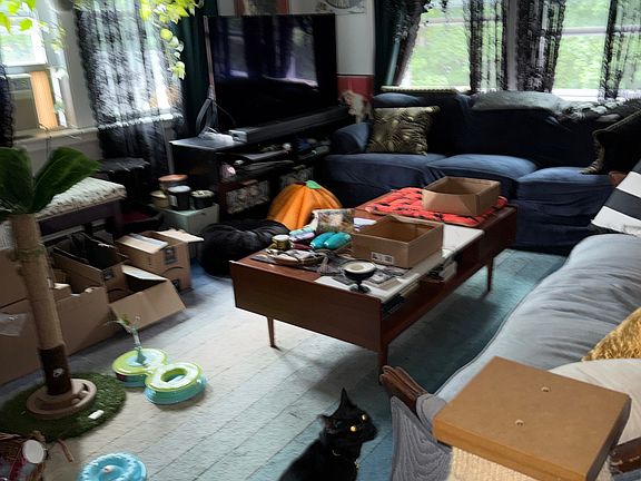3rd image of 29 Church St APT 12