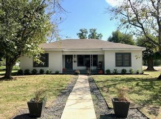 940 Plum St, Lockhart, TX 78644