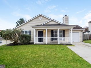 5736 Eagles Feather Ln, Riverdale, GA 30274