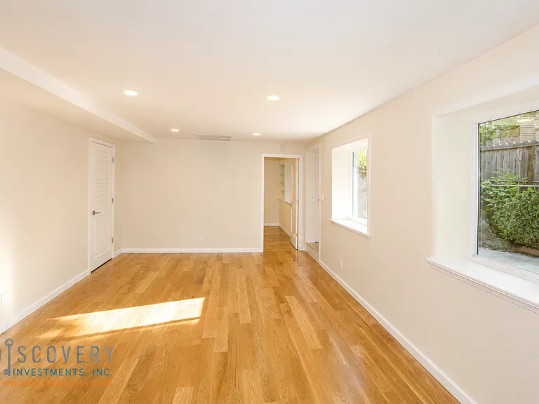 51st St. 366 (Under Warranty) — Photo 6