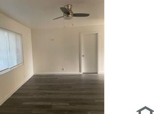 5808 Elizabeth St, Oakland, CA 94621