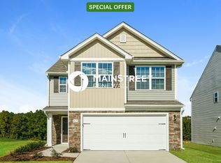477 Turning Lake Dr, Zebulon, NC 27597