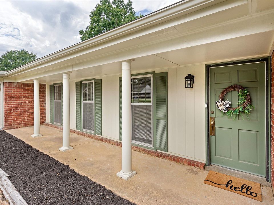 1st image of 5688 Bartlett Woods Dr