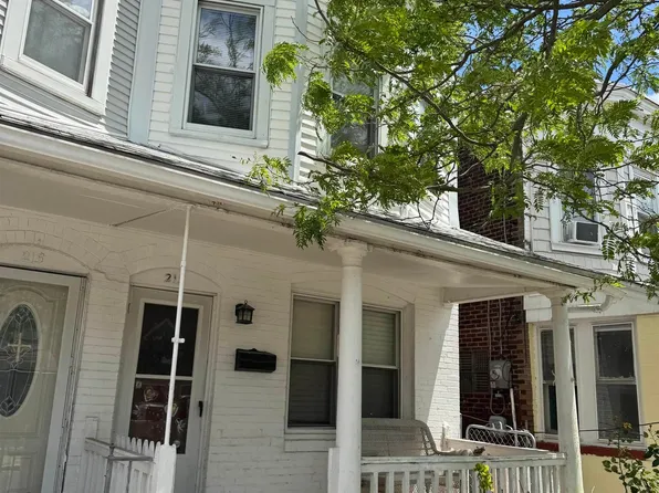 213 N Arizona Ave, Atlantic City, NJ 08401