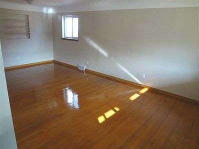 3rd image of 20419 Ardmore Park Dr