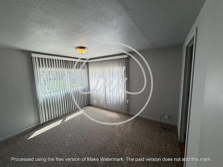 3289 Penrod Ln — Photo 11