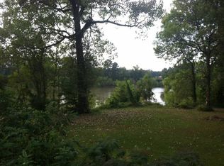 374 S Riverview Ln, Sweet Water, AL 36782