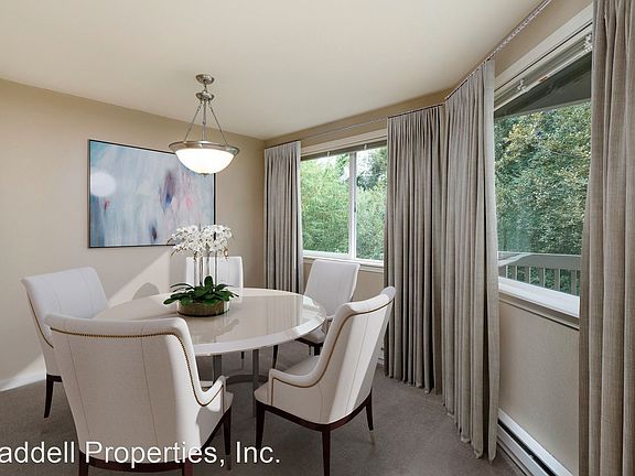 3rd image of 330 102nd Ave SE APT 304