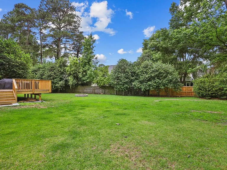 104 Tracy Pl — Photo 30