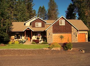 12733 N Bradbury Dr, Hayden Lake, ID 83835