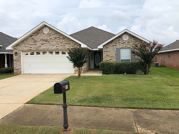 2nd image of 365 Savannah Ln