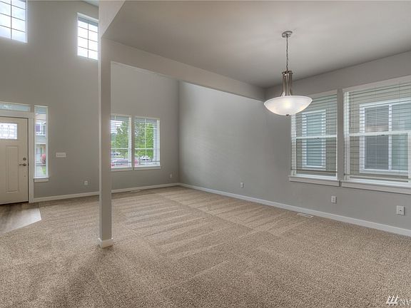4th image of 1103 Eagle Ave