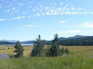 16412 N Lakewood Ln, Newman Lake, WA 99025