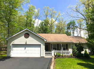 101 Debbie Dr, Drums, PA 18222