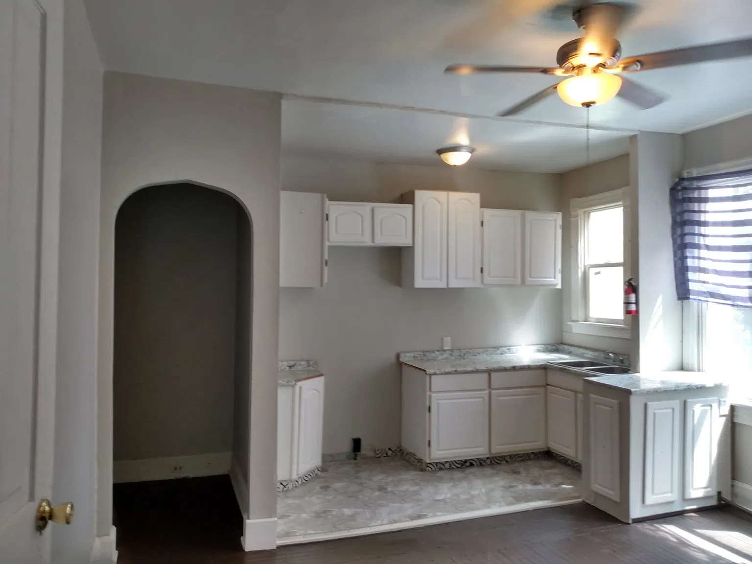 2 bed, 920 sqft, $850 — Photo 1