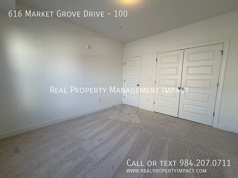 616 Market Grove Dr #100 — Photo 43