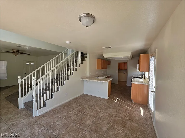 8829 Cornwall Glen Ave — Photo 17