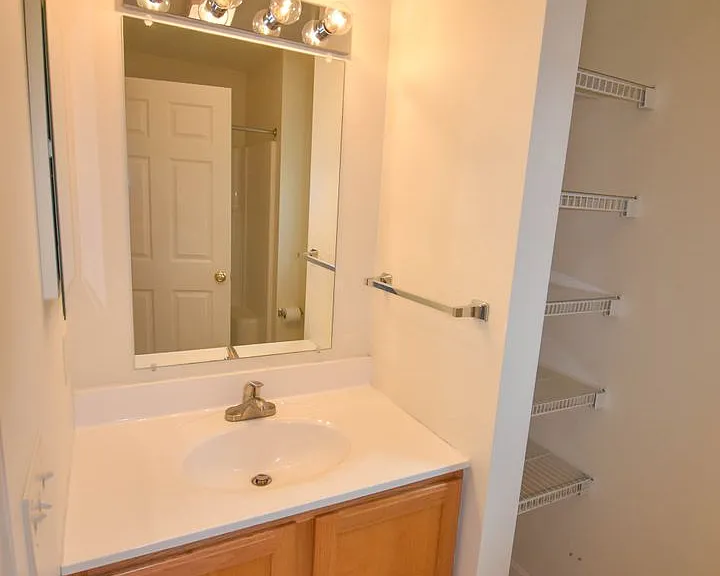 372 E Water St — Photo 23