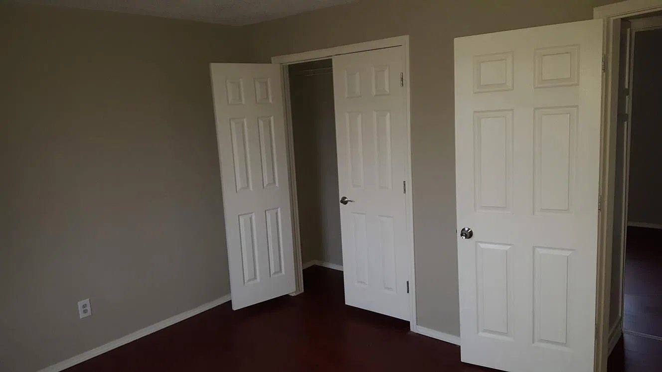 2 bed, 900 sqft, $950 — Photo 4