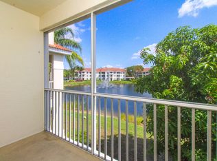 4620 Saint Croix Ln APT 921, Naples, FL 34109
