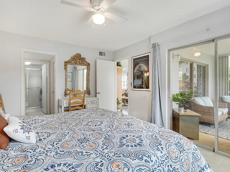 308 Golfview Rd #201 — Photo 11