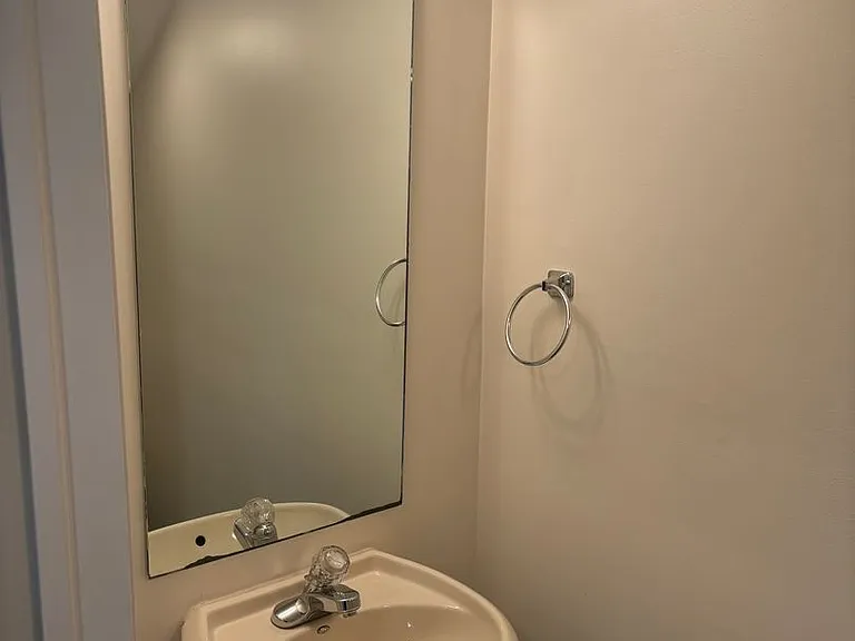 3465 S Oaklawn Cir — Photo 12