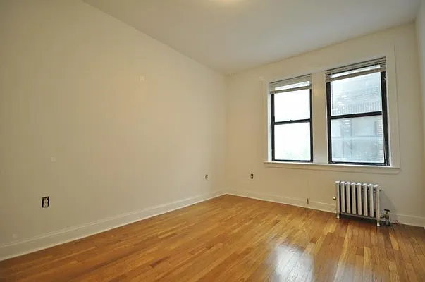 Rented by Michael Apfelbaum, LREB | media 11