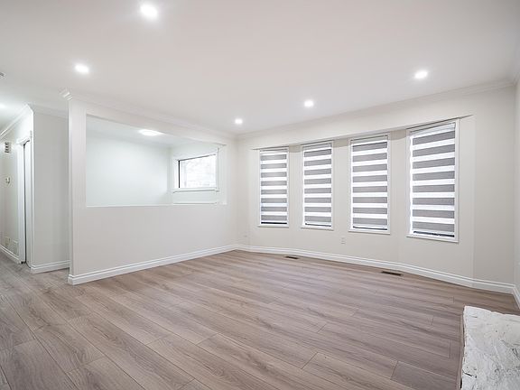 4th image of 3640 Old Clayburn Rd