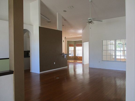 2nd image of 2125 NW 47th Pl