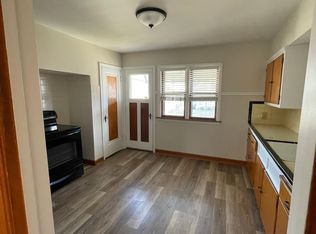 2532 N 64th St, Wauwatosa, WI 53213