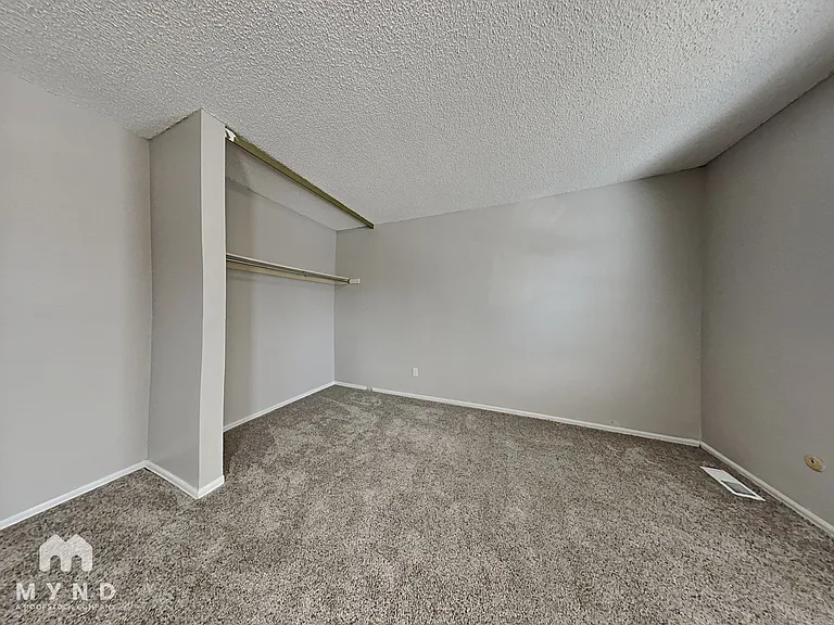 12129 W Tanforan Ave — Photo 11